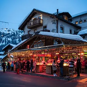 https://hotel-bivio.it-lombardy.com